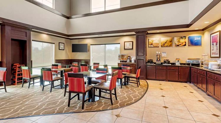 Comfort Suites Palestine Restaurant