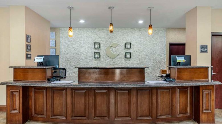 <b>Comfort Inn and Suites Fort Worth Lobby</b>. Images powered by <a href="https://iceportal.shijigroup.com/" title="IcePortal" target="_blank">IcePortal</a>.