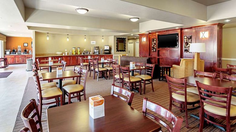<b>Sleep Inn and Suites Tyler South Restaurant</b>. Images powered by <a href="https://iceportal.shijigroup.com/" title="IcePortal" target="_blank">IcePortal</a>.