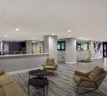 Quality Inn Houston East I-10 Lobby