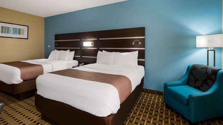Quality Inn Houston East I-10 Room