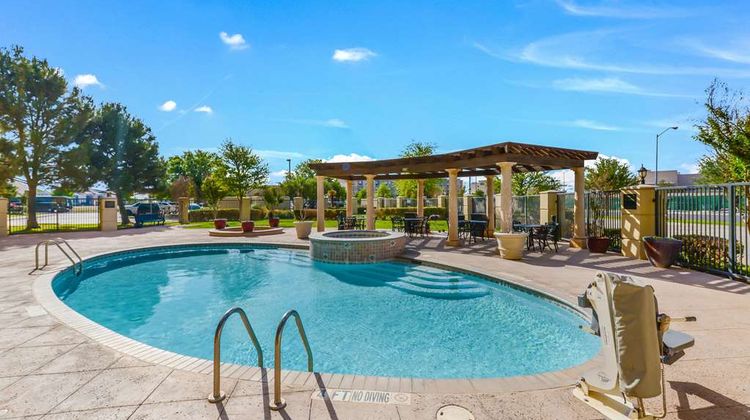 Sleep Inn & Suites Midland Pool