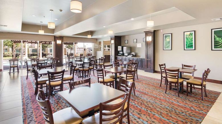 <b>Sleep Inn & Suites Midland Restaurant</b>. Images powered by <a href="https://iceportal.shijigroup.com/" title="IcePortal" target="_blank">IcePortal</a>.