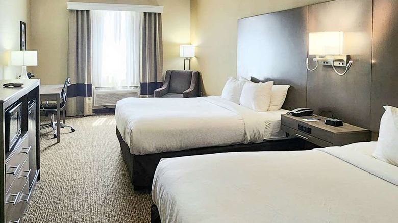 <b>Comfort Inn & Suites Room</b>. Images powered by <a href="https://iceportal.shijigroup.com/" title="IcePortal" target="_blank">IcePortal</a>.