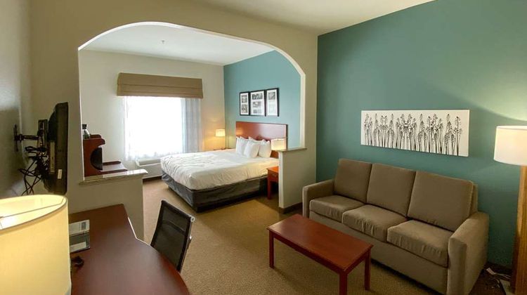 Sleep Inn & Suites Hotel Suite
