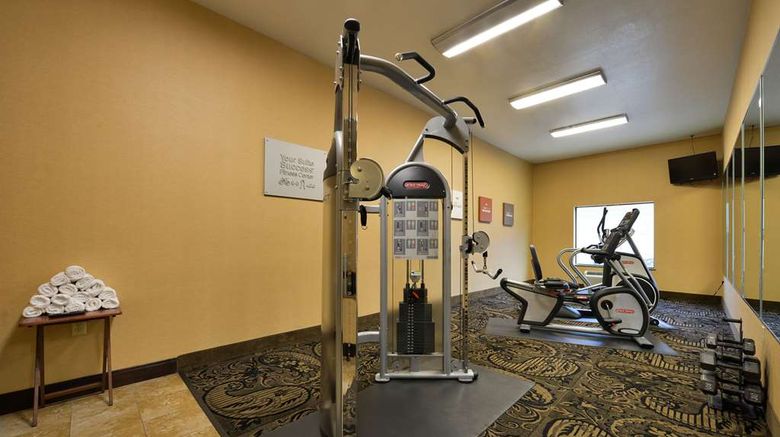<b>Comfort Suites Bay City East Health</b>. Images powered by <a href="https://iceportal.shijigroup.com/" title="IcePortal" target="_blank">IcePortal</a>.