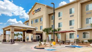 Comfort Inn and Suites Lakeside