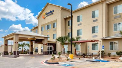 Comfort Inn and Suites Lakeside