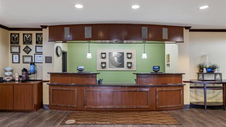 Comfort Inn and Suites Navasota Lobby