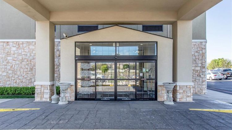Sleep Inn & Suites Exterior