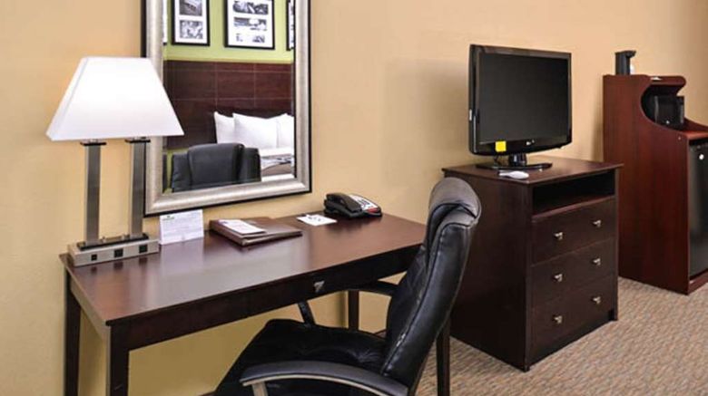 <b>Sleep Inn & Suites near Downtown North Room</b>. Images powered by <a href="https://iceportal.shijigroup.com/" title="IcePortal" target="_blank">IcePortal</a>.