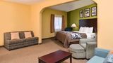 Sleep Inn & Suites near Downtown North Suite