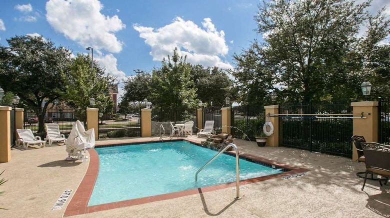 <b>Sleep Inn & Suites Hwy 290/NW Freeway Pool</b>. Images powered by <a href="https://iceportal.shijigroup.com/" title="IcePortal" target="_blank">IcePortal</a>.