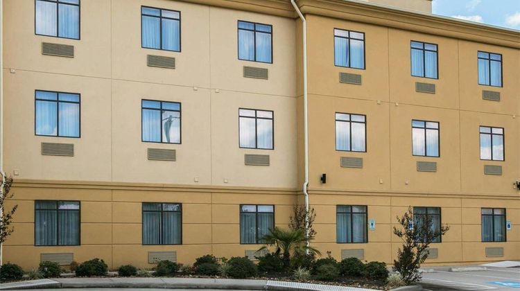 Sleep Inn & Suites Hwy 290/NW Freeway Exterior