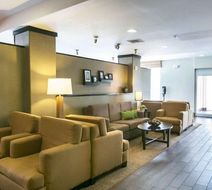 Sleep Inn & Suites Lobby