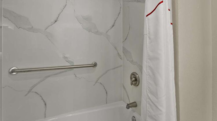 Quality Inn & Suites Weatherford Room