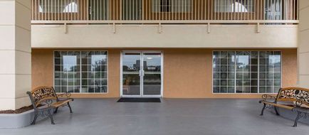Quality Inn Exterior