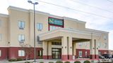Quality Inn & Suites Bryan Exterior