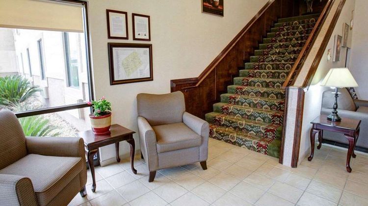 Quality Inn Rockdale, TX Lobby