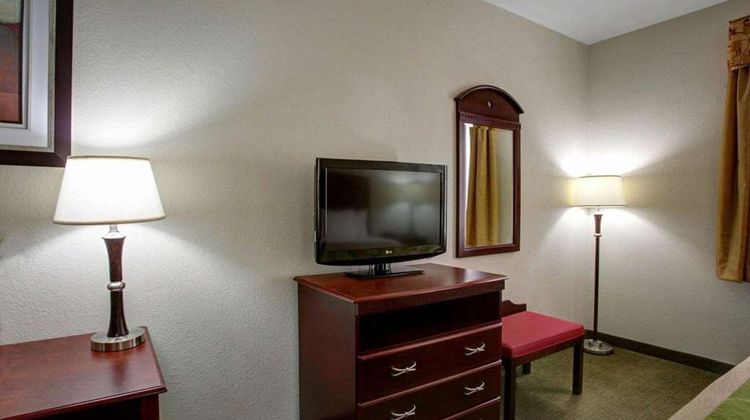 Quality Inn Rockdale, TX Room