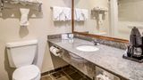<b>Quality Inn & Suites Room</b>. Images powered by <a href="https://iceportal.shijigroup.com/" title="IcePortal" target="_blank">IcePortal</a>.
