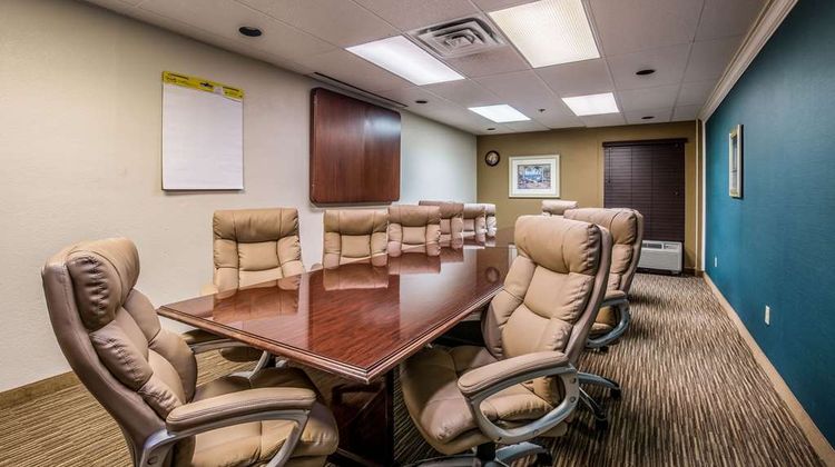 Quality Inn & Suites Meeting