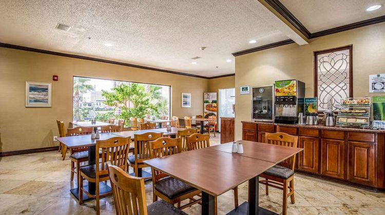 Quality Inn & Suites Restaurant