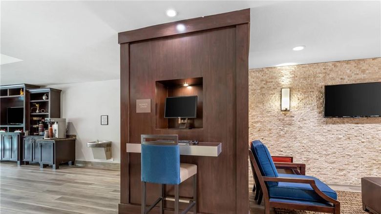 <b>Comfort Inn & Suites Other</b>. Images powered by <a href="https://iceportal.shijigroup.com/" title="IcePortal" target="_blank">IcePortal</a>.