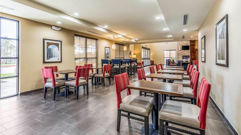 <b>Comfort Suites, Channelview Restaurant</b>. Images powered by <a href="https://iceportal.shijigroup.com/" title="IcePortal" target="_blank">IcePortal</a>.
