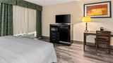 <b>Quality Inn & Suites Room</b>. Images powered by <a href="https://iceportal.shijigroup.com/" title="IcePortal" target="_blank">IcePortal</a>.