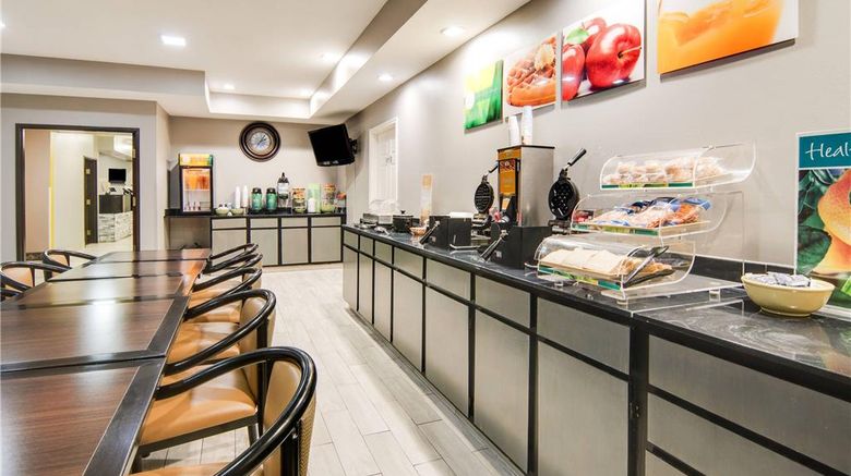 <b>Quality Inn And Suites Granbury Restaurant</b>. Images powered by <a href="https://iceportal.shijigroup.com/" title="IcePortal" target="_blank">IcePortal</a>.