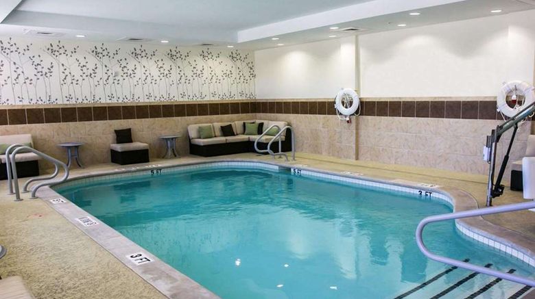 <b>Sleep Inn & Suites Pool</b>. Images powered by <a href="https://iceportal.shijigroup.com/" title="IcePortal" target="_blank">IcePortal</a>.