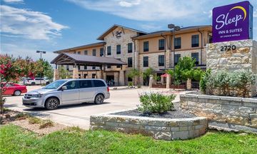 Sleep Inn & Suites