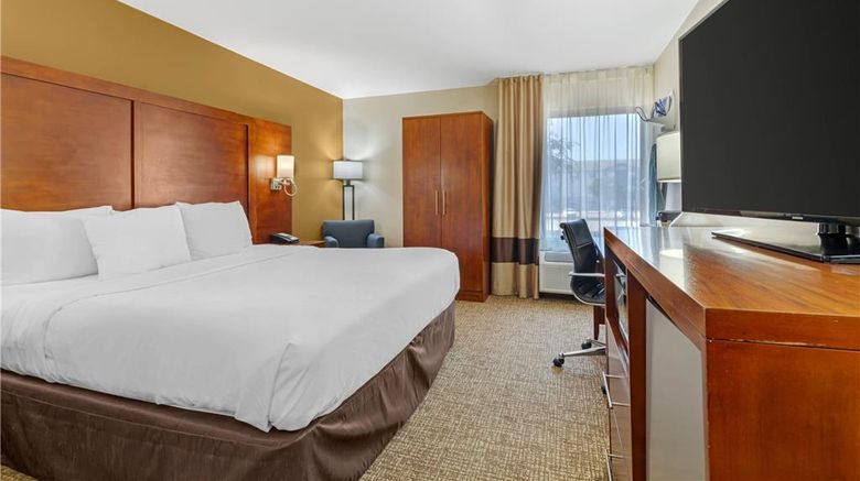 <b>Comfort Inn - Wichita Falls Room</b>. Images powered by <a href="https://iceportal.shijigroup.com/" title="IcePortal" target="_blank">IcePortal</a>.