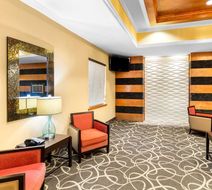 Comfort Suites at Katy Mills Lobby