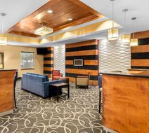 Comfort Suites at Katy Mills Lobby