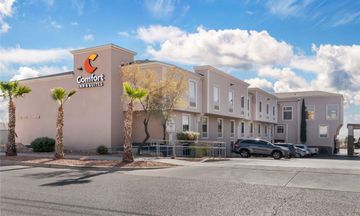 Comfort Inn & Suites I-10 Airport