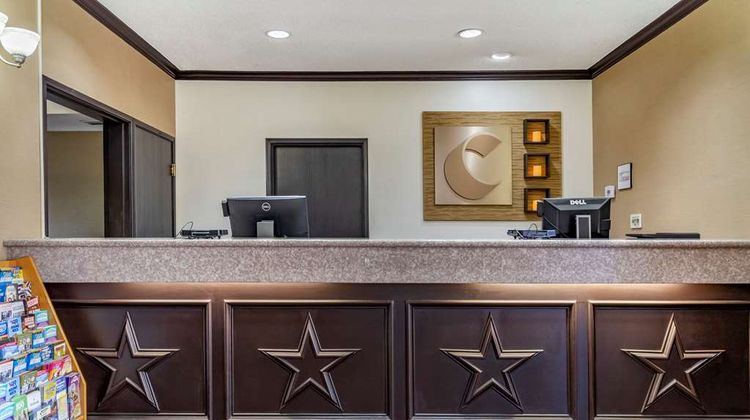 Comfort Inn and Suites Texas Hill Country Lobby