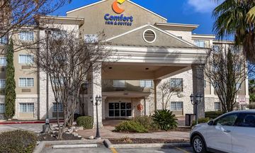 Comfort Inn and Suites Texas Hill Country
