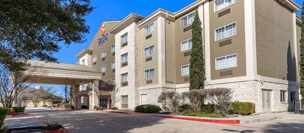 Comfort Inn and Suites Texas Hill Country Exterior
