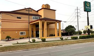 Quality Suites San Antonio Brooks City Base