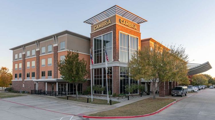 Cambria hotel & suites Plano - Frisco Exterior
