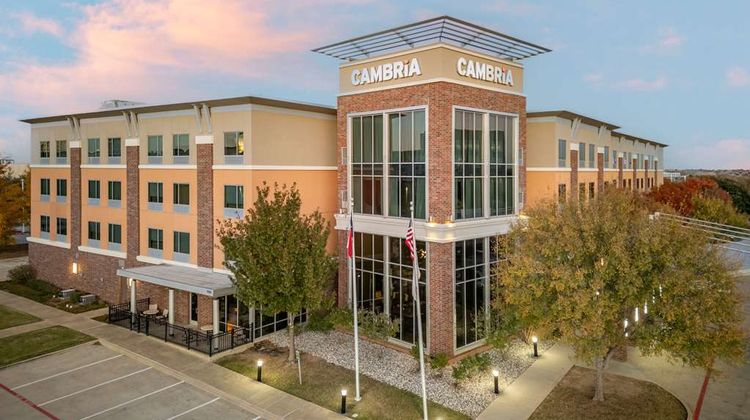 Cambria hotel & suites Plano - Frisco Exterior