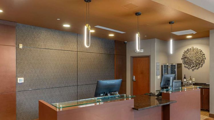 Cambria hotel & suites Plano - Frisco Lobby