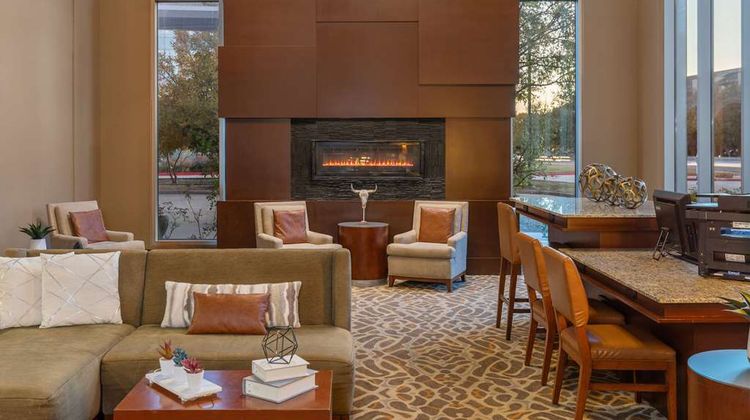 Cambria hotel & suites Plano - Frisco Lobby