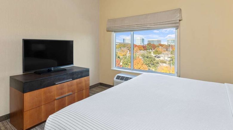 <b>Cambria hotel & suites Plano - Frisco Suite</b>. Images powered by <a href="https://iceportal.shijigroup.com/" title="IcePortal" target="_blank">IcePortal</a>.