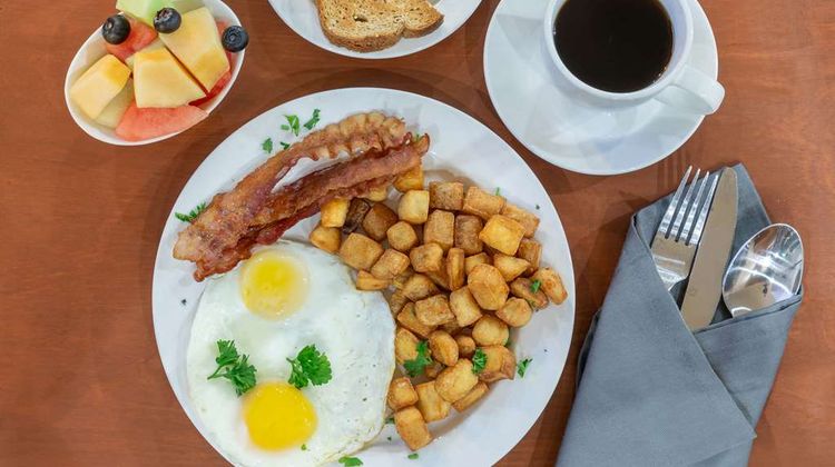 Cambria hotel & suites Plano - Frisco Restaurant