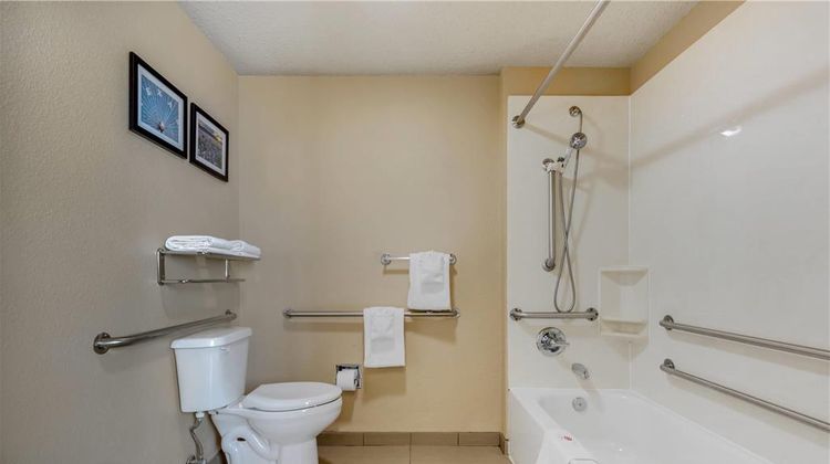 Comfort Suites Waco Room