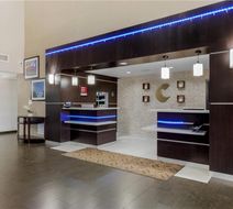 Comfort Suites Waco Lobby