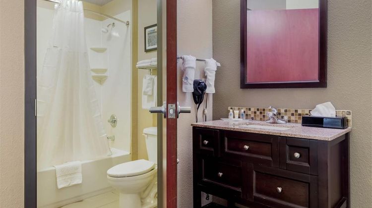 Comfort Suites Waco Room
